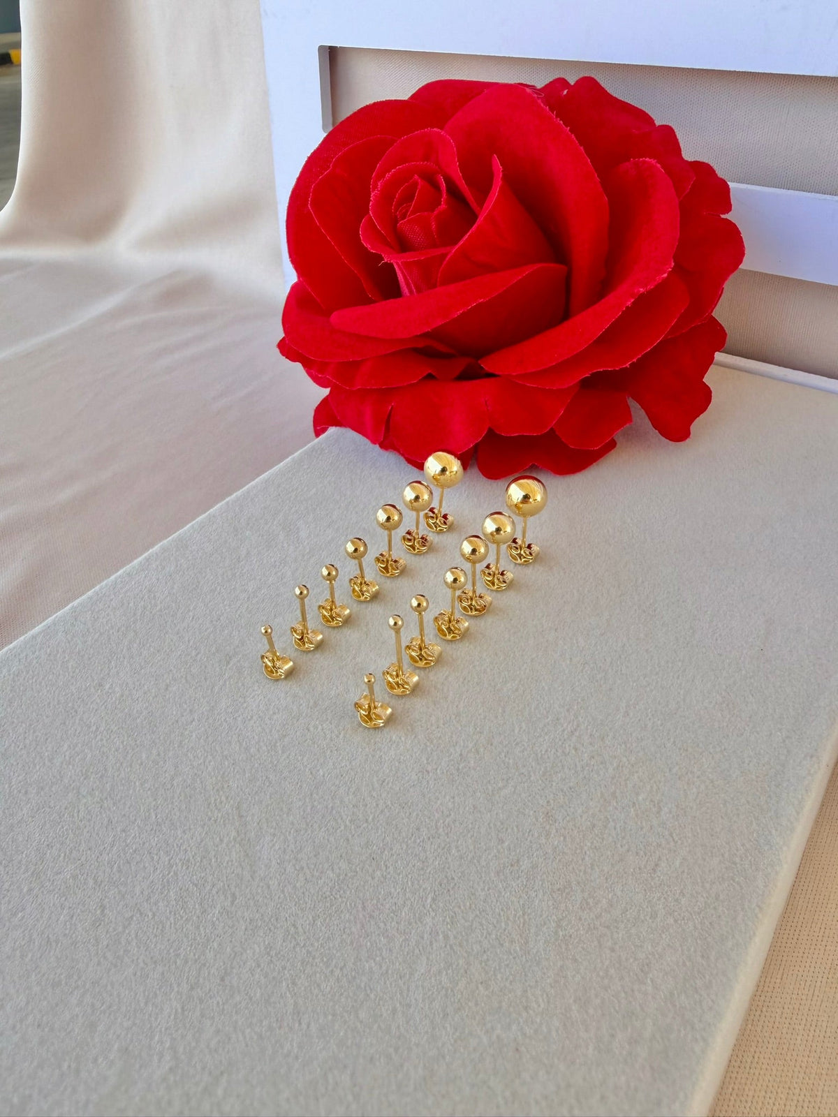 Aretes