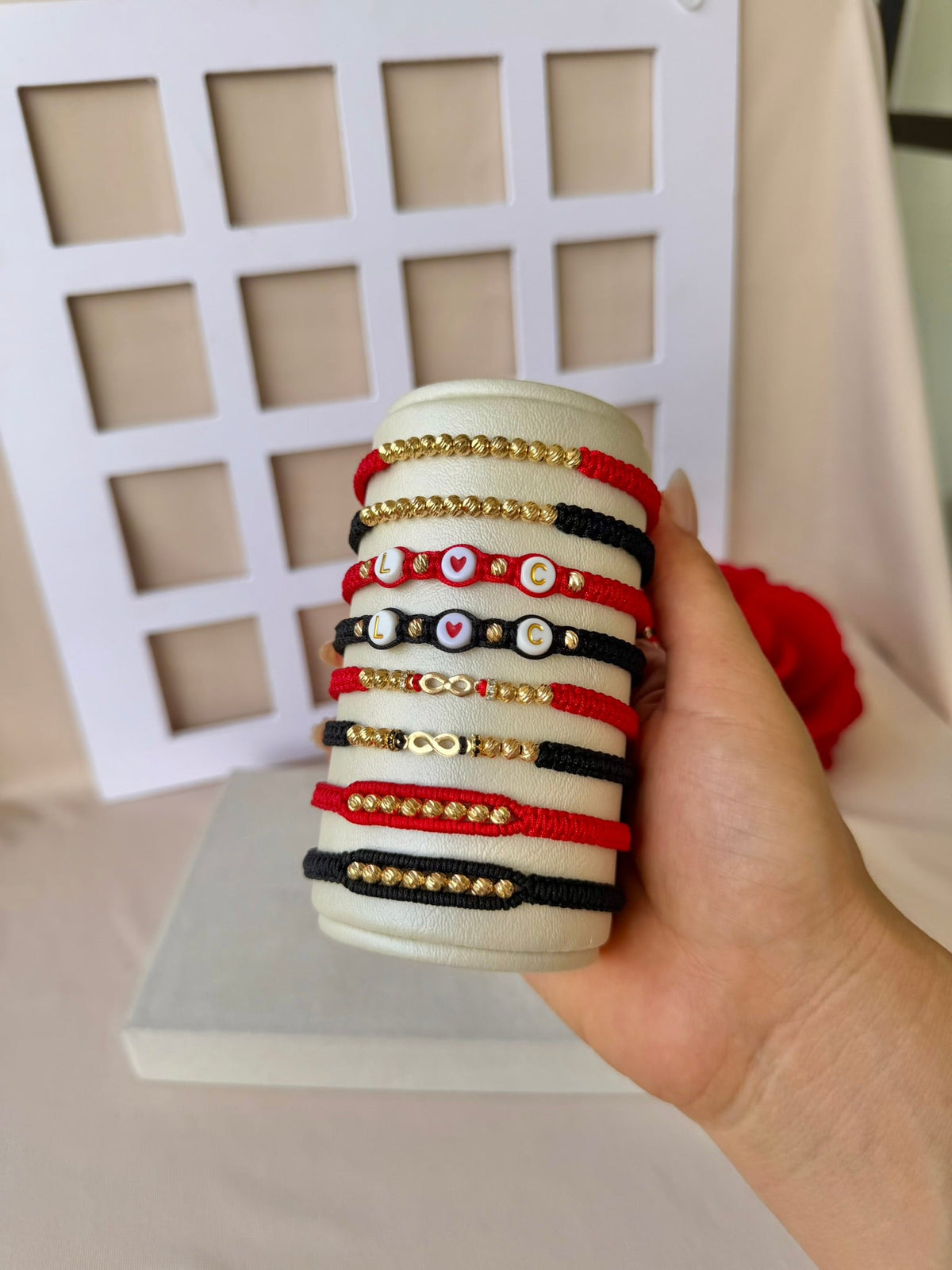 Pulseras Tejidas