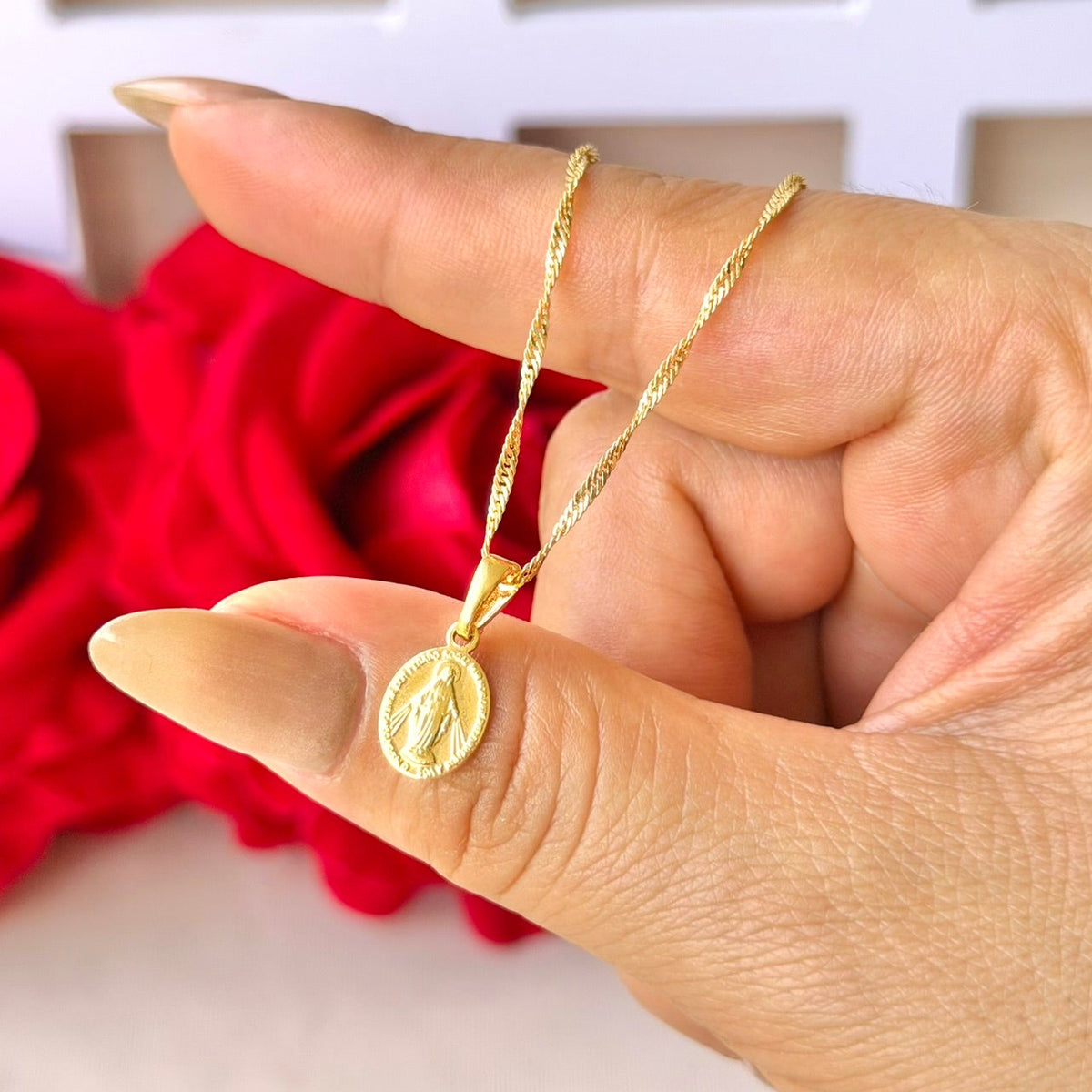 SET CADENA + DIJE MILAGROSA