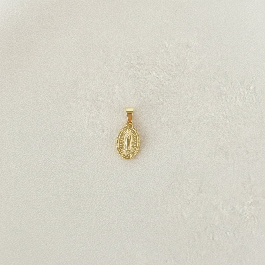 DIJE GUADALUPE BORDE RAYAS 9X20MM