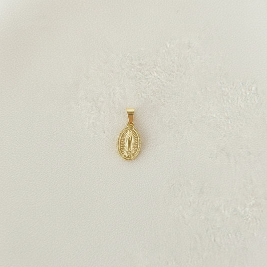 DIJE GUADALUPE BORDE RAYAS 9X20MM