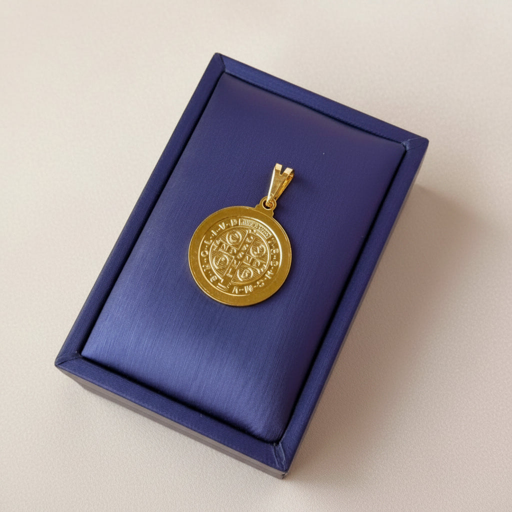 DIJE MEDALLA SAN BENITO GRANDE