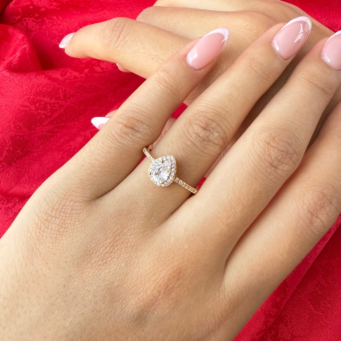 ANILLO GOTA CIRCON