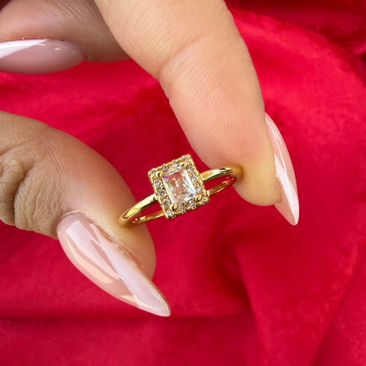 ANILLO PIEDRA CUADO CIRCON