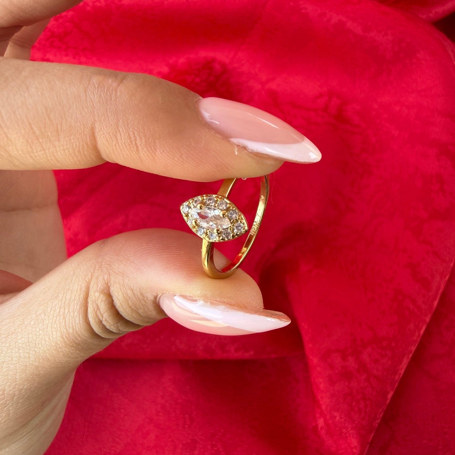 ANILLO OVALO CIRCON
