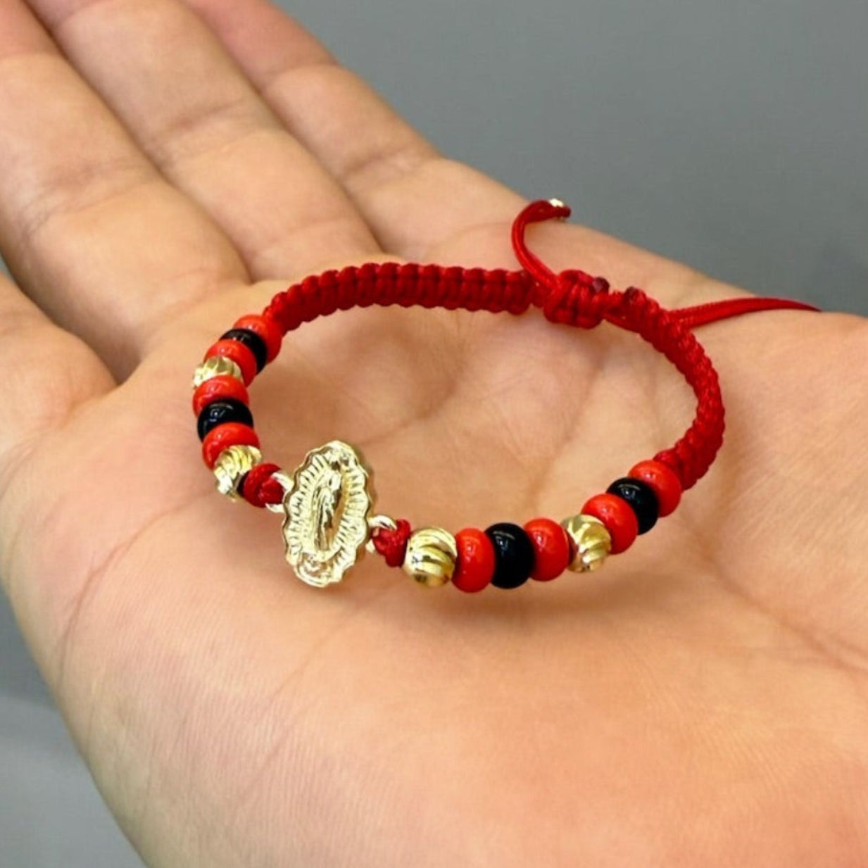 Pulsera para bebe Guadalupe silueta con balin italiano
