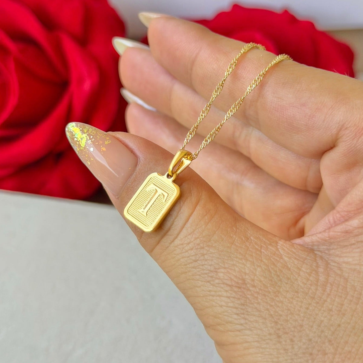CADENA + DIJE INICIAL