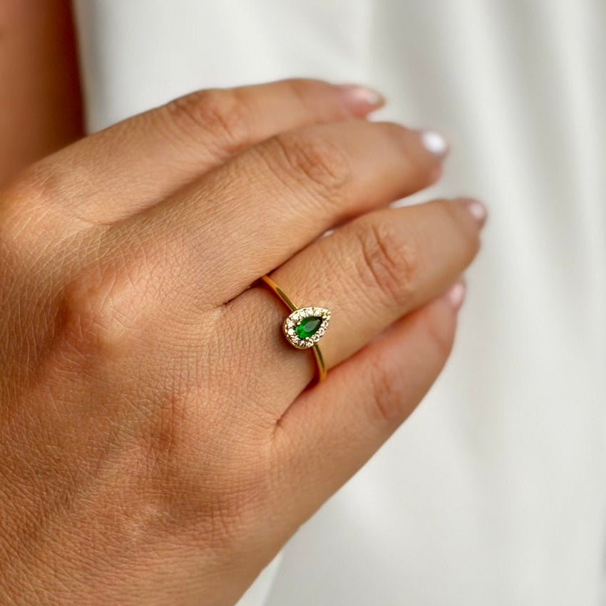 Anillo Gota Verde Circón
