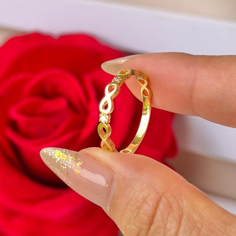 ANILLO INFINITOS PIEDRAS CRISTAL