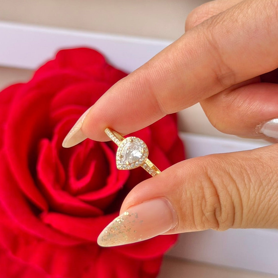 ANILLO GOTA CIRCON CRISTAL