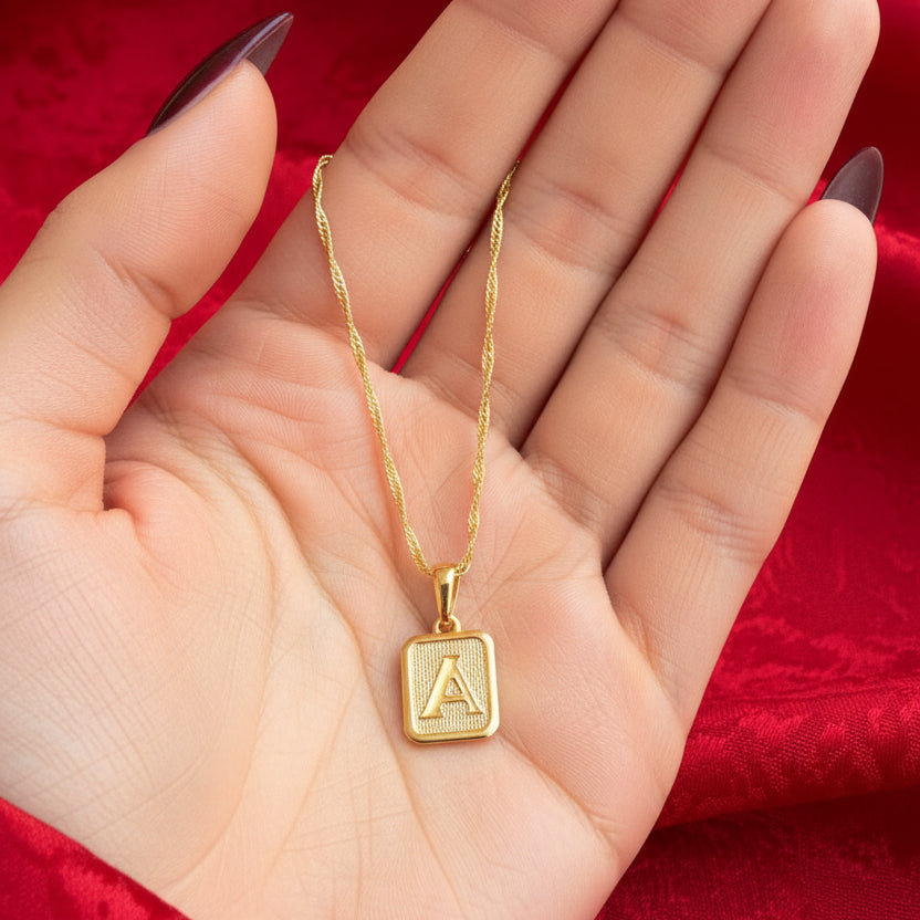 Cadena Singapur y Dije con Inicial